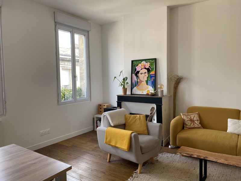Vente Appartement BORDEAUX - 2 pièces -45,3 m² - (33800)