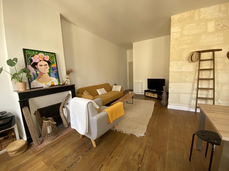 Vente Appartement BORDEAUX - 2 pièces -45,3 m² - (33800)