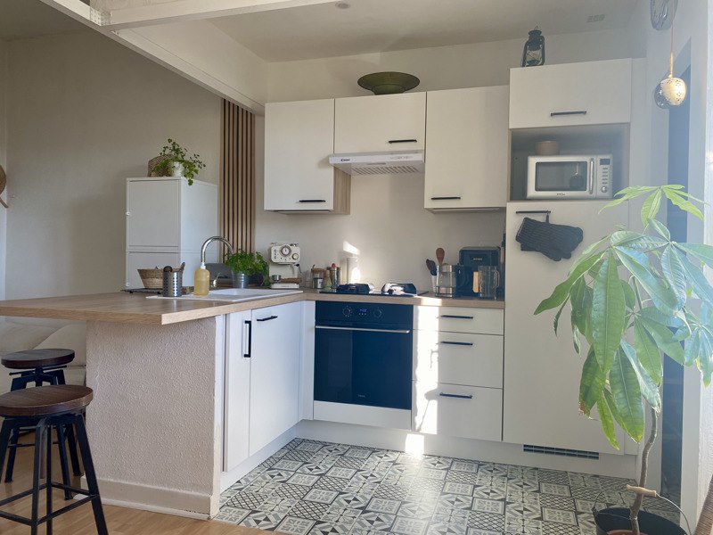 Vente Appartement BORDEAUX - 2 pièces -49,3 m² - (33800)