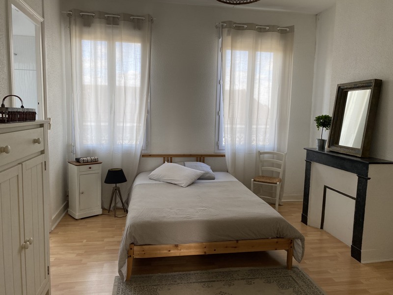 Vente Appartement BORDEAUX - 2 pièces -49,3 m² - (33800)