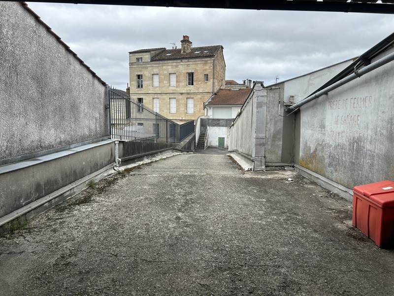 Vente Parking BORDEAUX - -  12 m² - (33800)