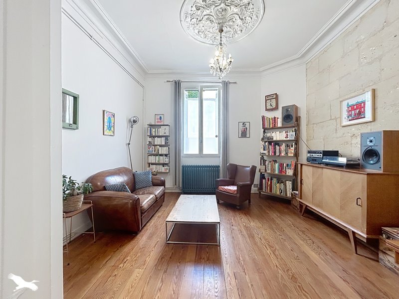 Vente Appartement BORDEAUX - 3 pièces -75 m² - (33800)
