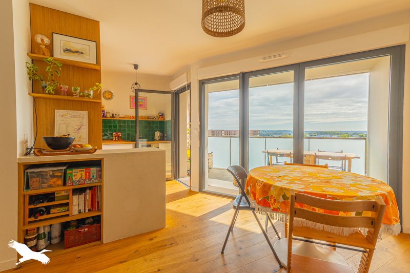 Vente Appartement Bordeaux - 5 pièces -102 m² - (33800)