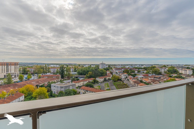 Vente Appartement Bordeaux - 5 pièces -102 m² - (33800)