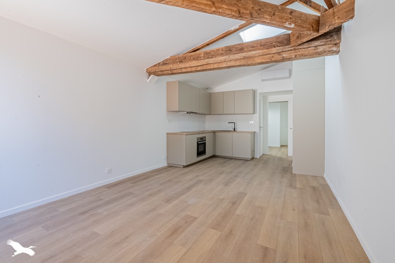 Vente Appartement BORDEAUX - 2 pièces -38 m² - (33800)