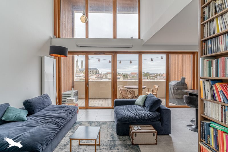 Vente Appartement BORDEAUX - 4 pièces -84 m² - (33800)