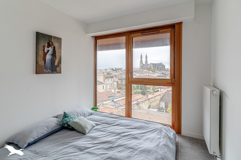 Vente Appartement BORDEAUX - 4 pièces -84 m² - (33800)