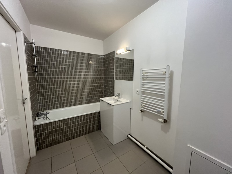 Vente Appartement BORDEAUX - 4 pièces -82 m² - (33800)