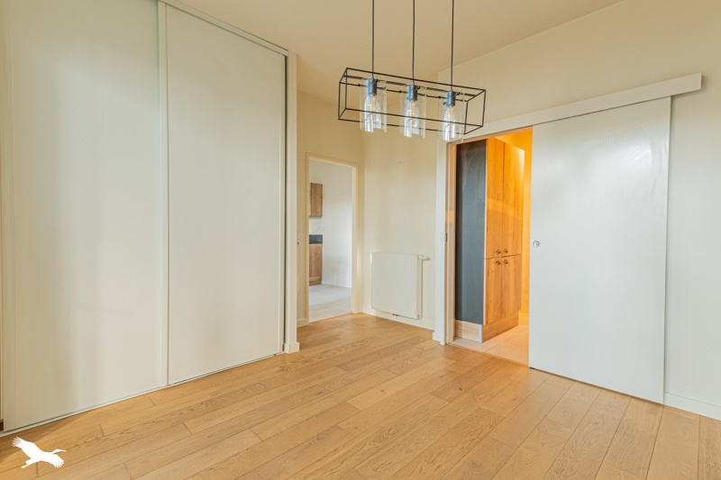 Vente Appartement BORDEAUX - 2 pièces -43 m² - (33800)