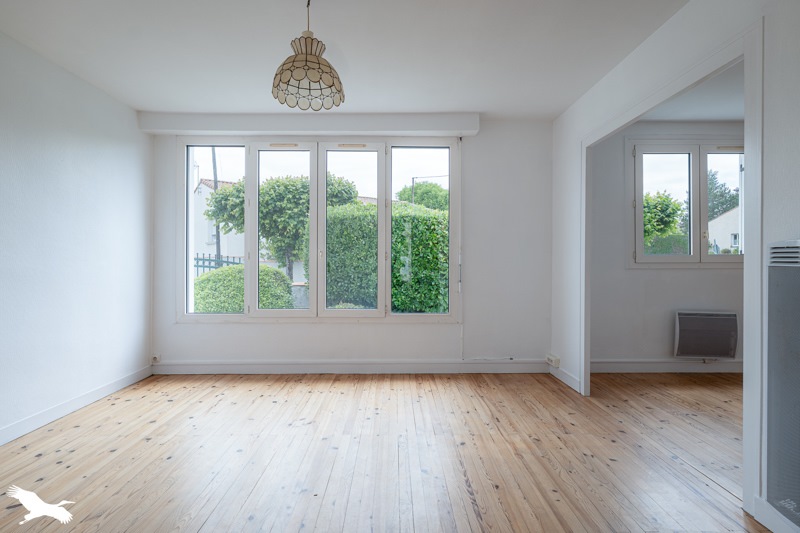 Vente Maison SAINTES - 6 pièces -84 m² - (17100)