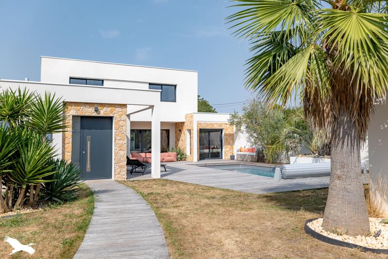 Vente Maison ROYAN - 6 pièces -184 m² - (17200)
