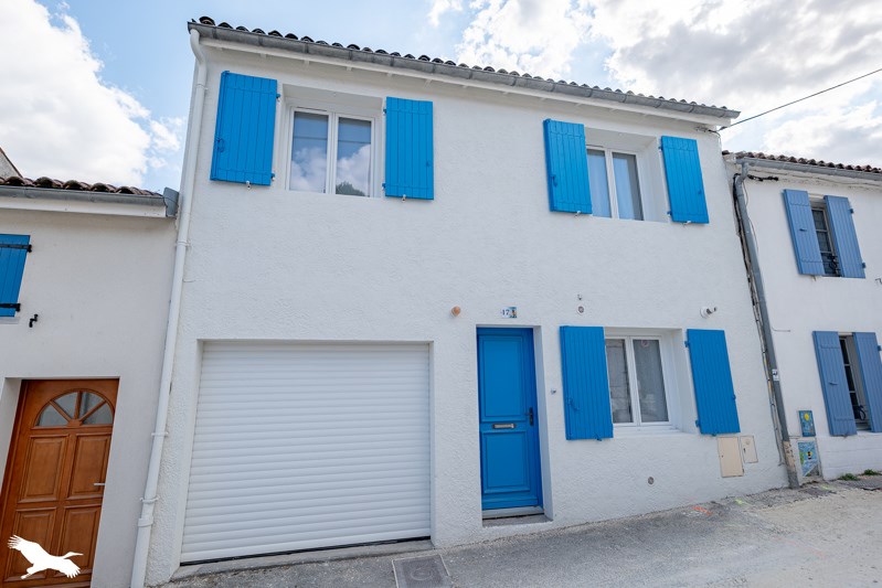 Vente Maison SAINTES - 5 pièces -126 m² - (17100)