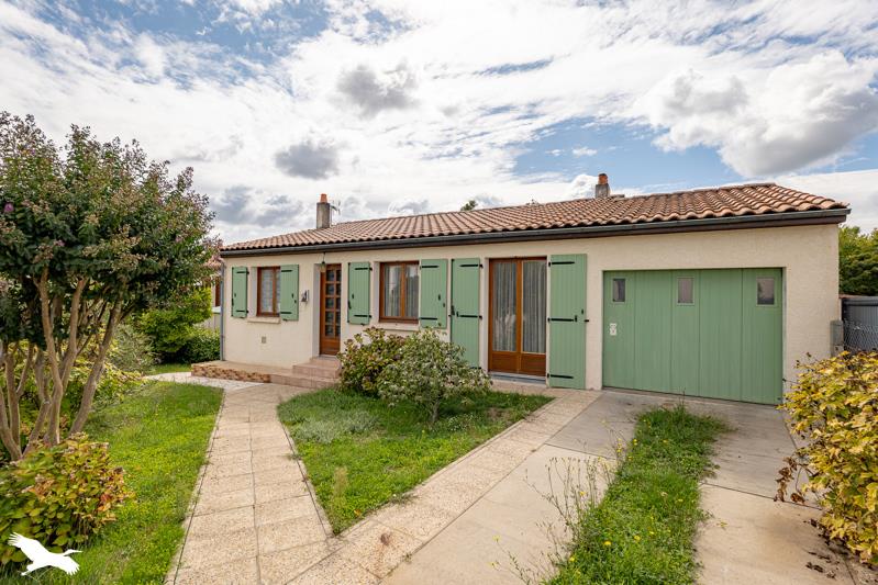 Vente Maison SAINTES - 4 pièces -80 m² - (17100)