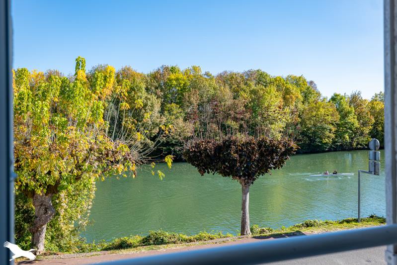 Vente Maison SAINTES - 7 pièces -195 m² - (17100)