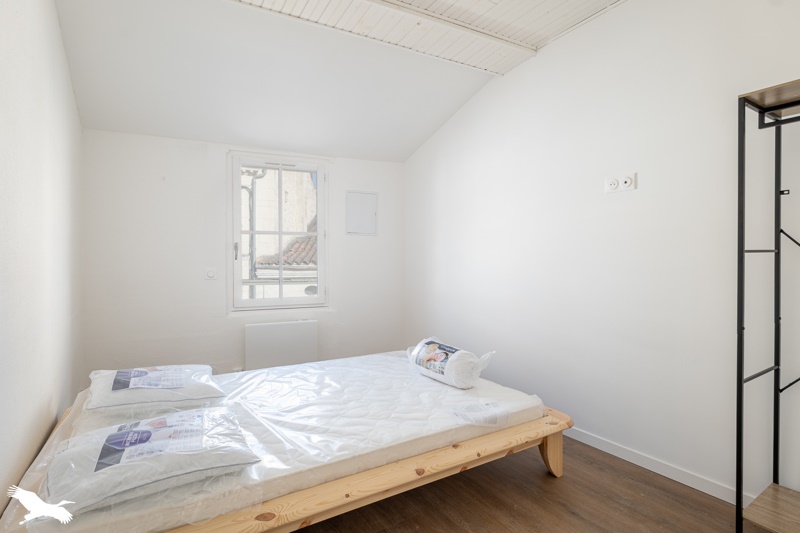 Vente Immeuble SAINTES - -  150 m² - (17100)