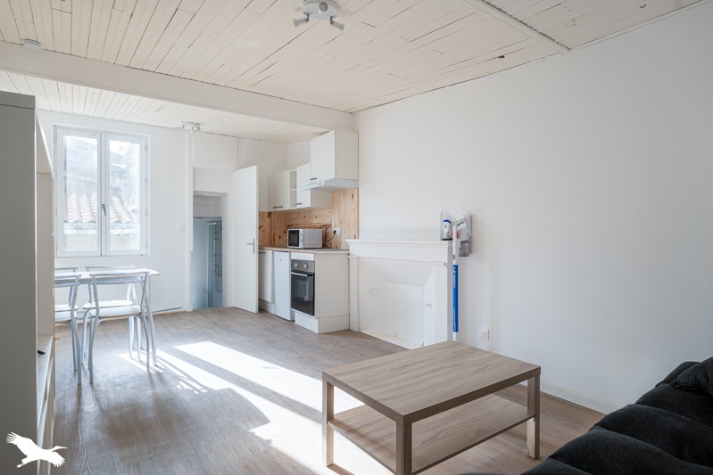 Vente Immeuble SAINTES - -  150 m² - (17100)