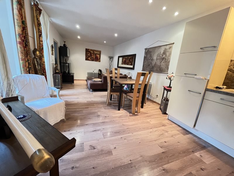 Vente Appartement SAINTES - 2 pièces -45 m² - (17100)