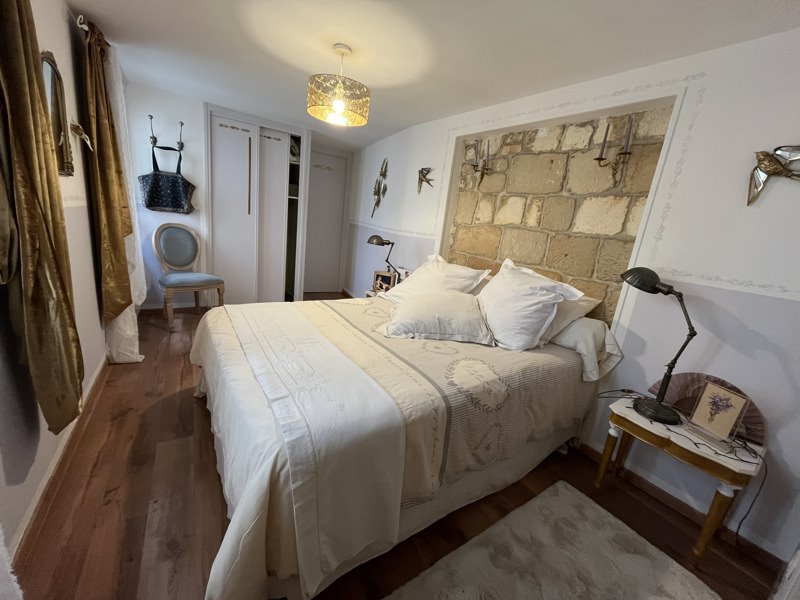 Vente Appartement SAINTES - 2 pièces -45 m² - (17100)