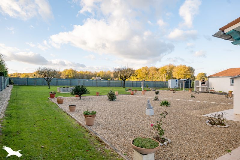 Vente Maison CHERMIGNAC - 6 pièces -98 m² - (17460)