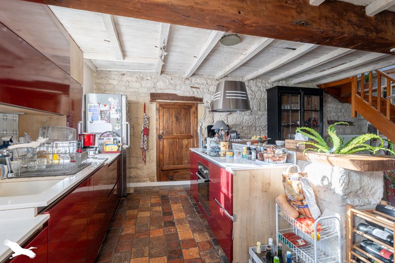 Vente Maison ST GEORGES DES COTEAUX - 5 pièces -114 m² - (17810)
