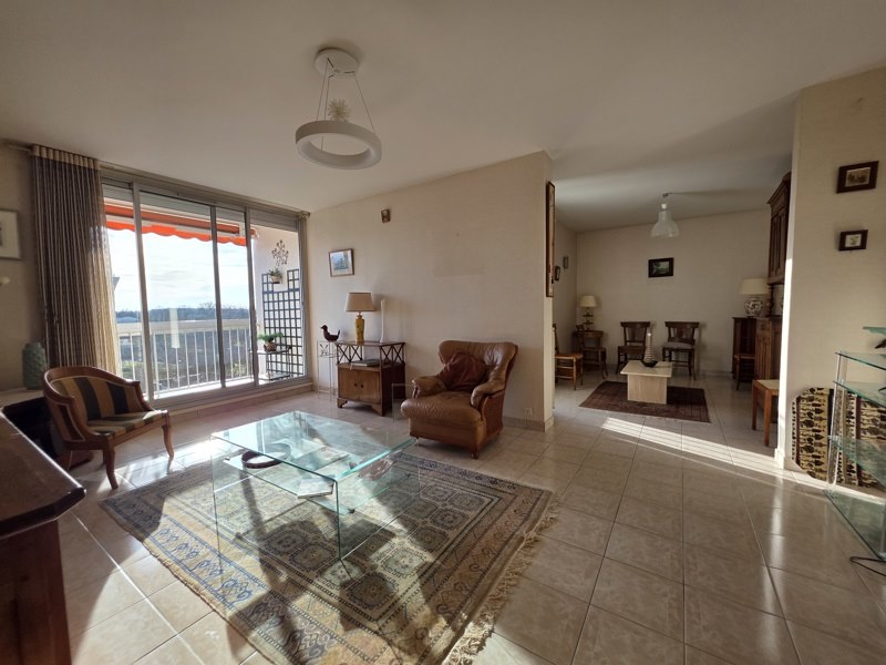 Vente Appartement SAINTES - 3 pièces -80 m² - (17100)