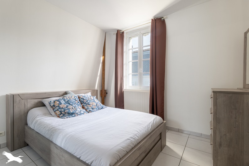 Vente Appartement SAINTES - 3 pièces -72 m² - (17100)