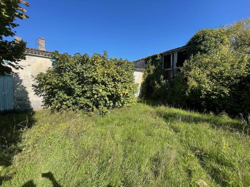 Vente Maison NIEUL LES SAINTES - 4 pièces -90 m² - (17810)