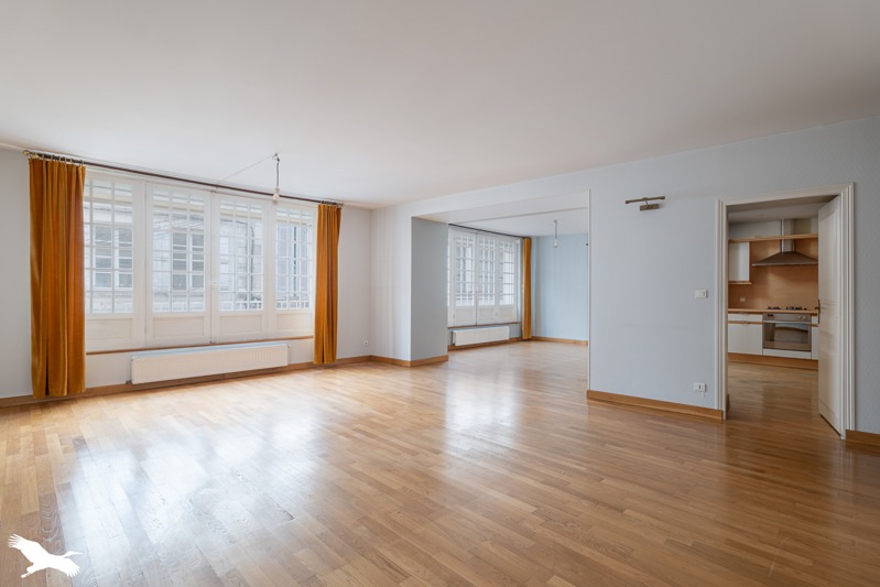 Vente Appartement SAINTES - 4 pièces -126 m² - (17100)