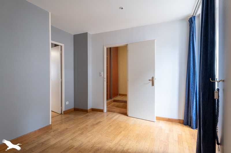 Vente Appartement SAINTES - 4 pièces -126 m² - (17100)