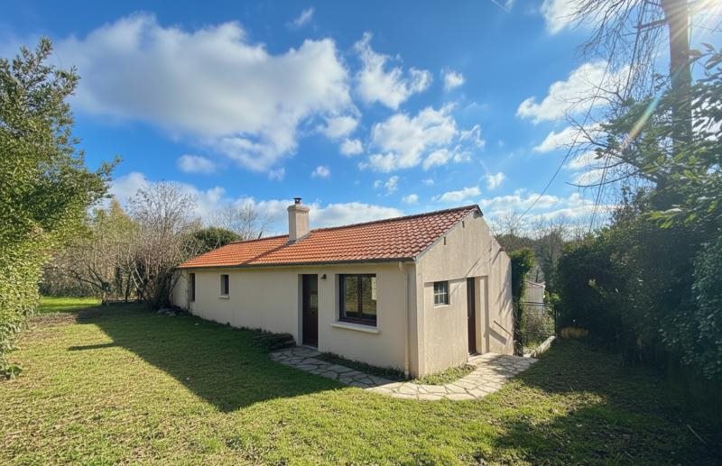 Vente Maison SAINTES - 3 pièces -72 m² - (17100)