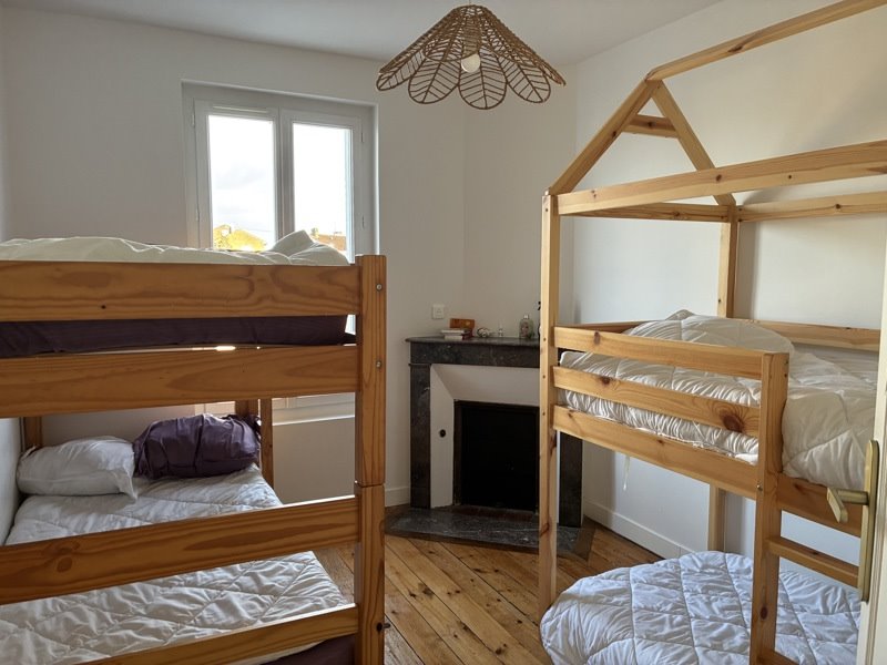 Vente Maison SAINTES - 5 pièces -100 m² - (17100)