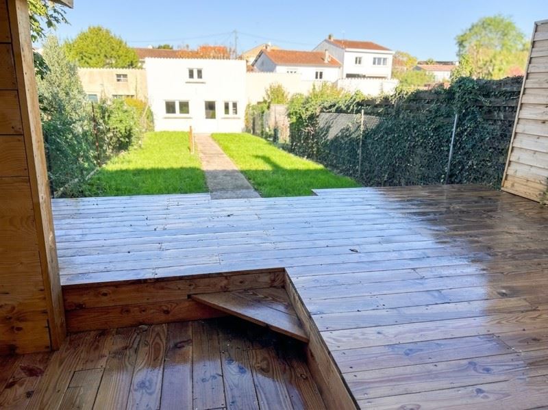 Vente Maison SAINTES - 5 pièces -100 m² - (17100)