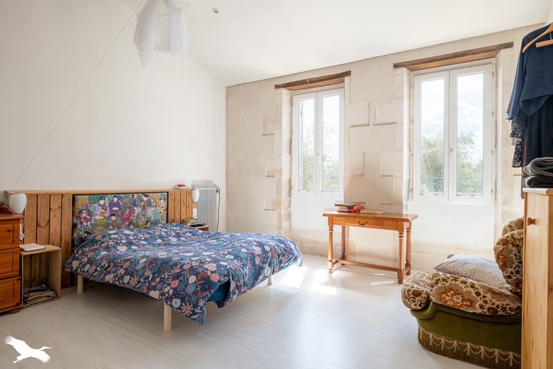 Vente Maison RETAUD - 5 pièces -162 m² - (17460)