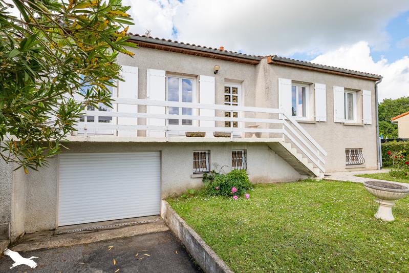 Maison 4 pièces 99 m² · à Saintes · 99 m² · 199 000 €