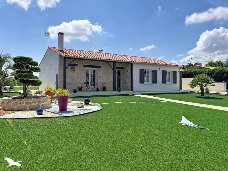 Vente Maison THENAC 17460 5 pièces - 120 m²