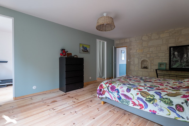 Vente Maison Thénac - 6 pièces -194 m² - (17460)