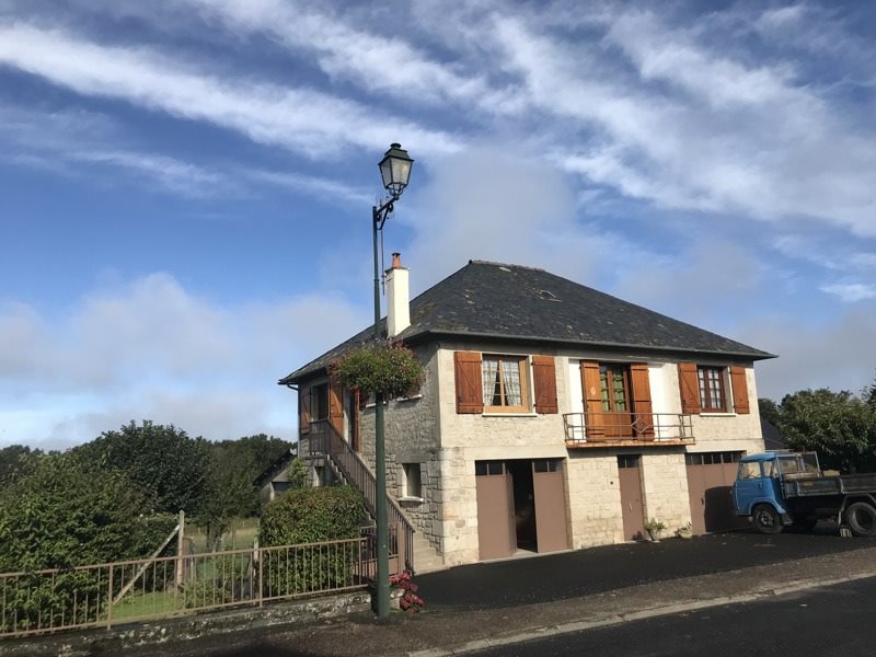 Vente Maison GOULLES - 5 pièces -99 m² - (19430)