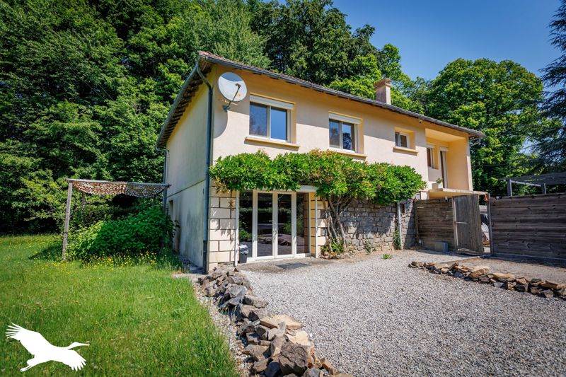 Vente Maison NEUVILLE - 6 pièces -158 m² - (19380)