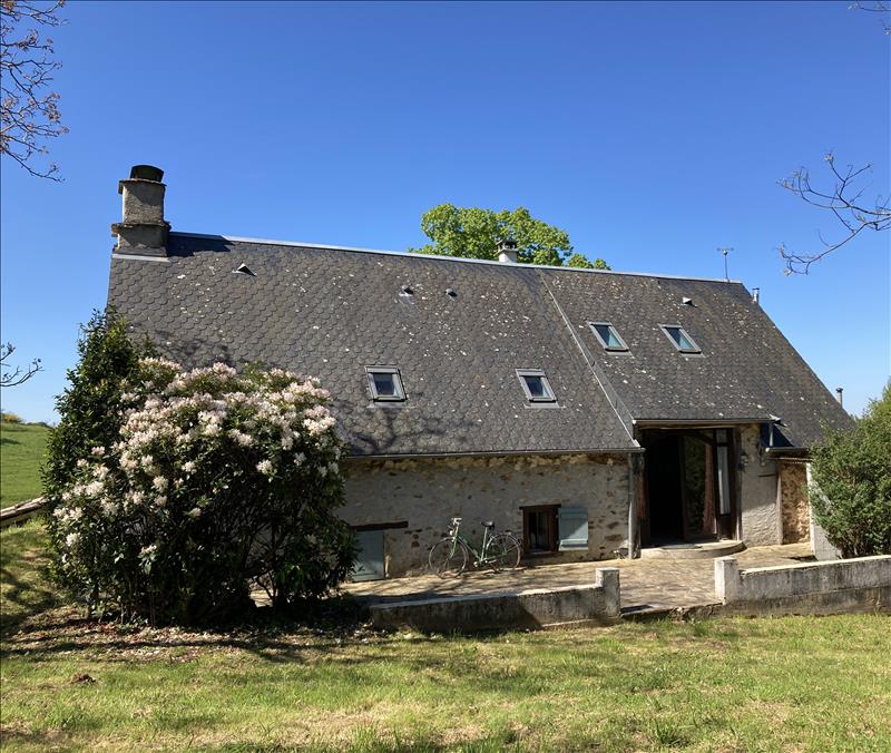 Vente Maison ST BONNET ELVERT - 5 pièces -118 m² - (19380)