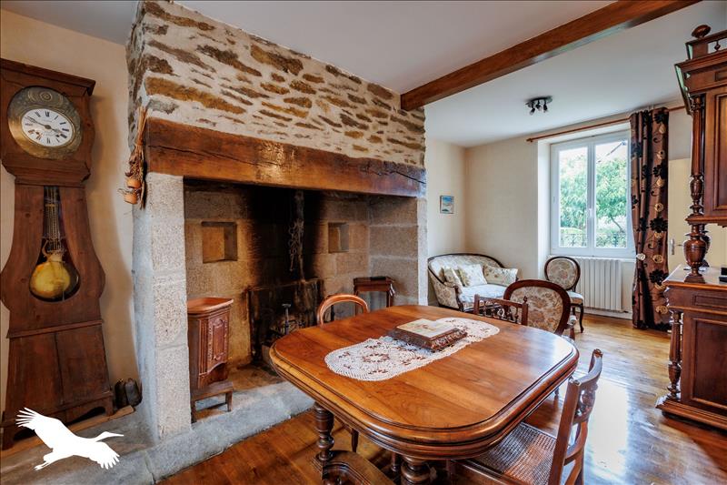 Vente Maison ARGENTAT SUR DORDOGNE - 7 pièces -135 m² - (19400)