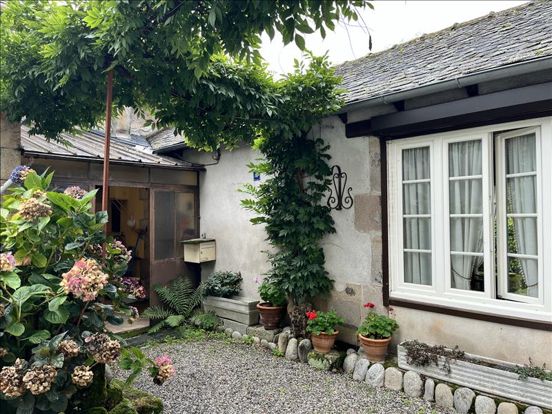 Vente Maison ST PRIVAT - 3 pièces -96 m² - (19220)
