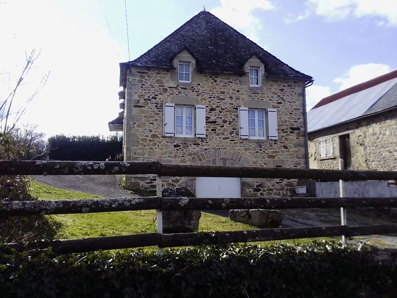 Vente Maison ST MARTIN LA MEANNE - 5 pièces -126 m² - (19320)