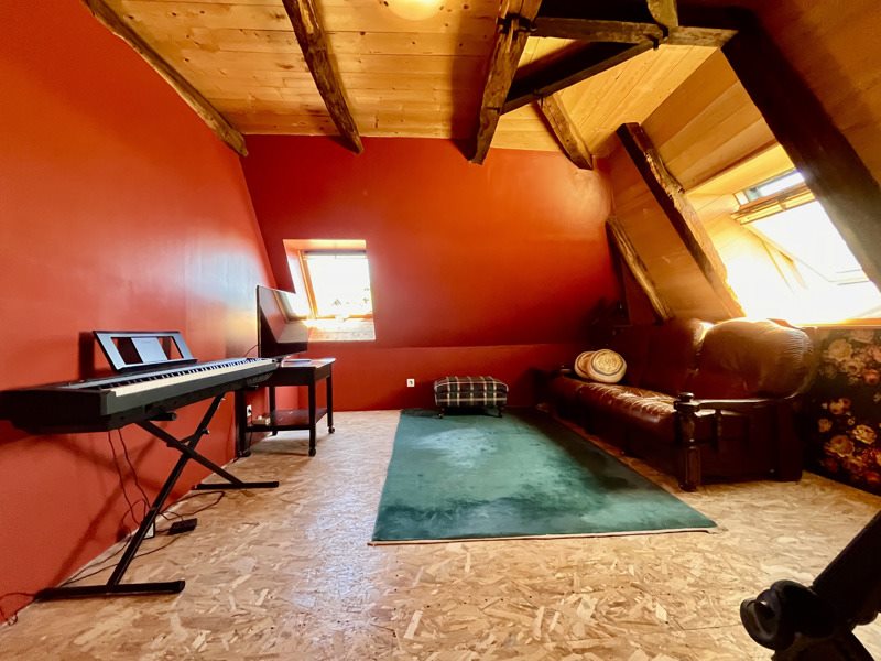 Vente Maison ST BONNET ELVERT - 22 pièces -400 m² - (19380)
