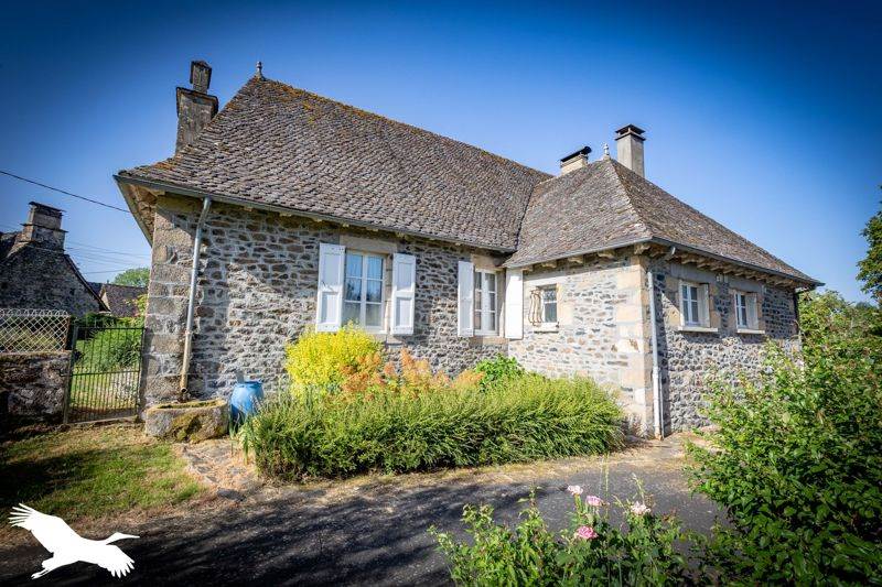 Vente Maison ST JULIEN AUX BOIS - 11 pièces -193 m² - (19220)