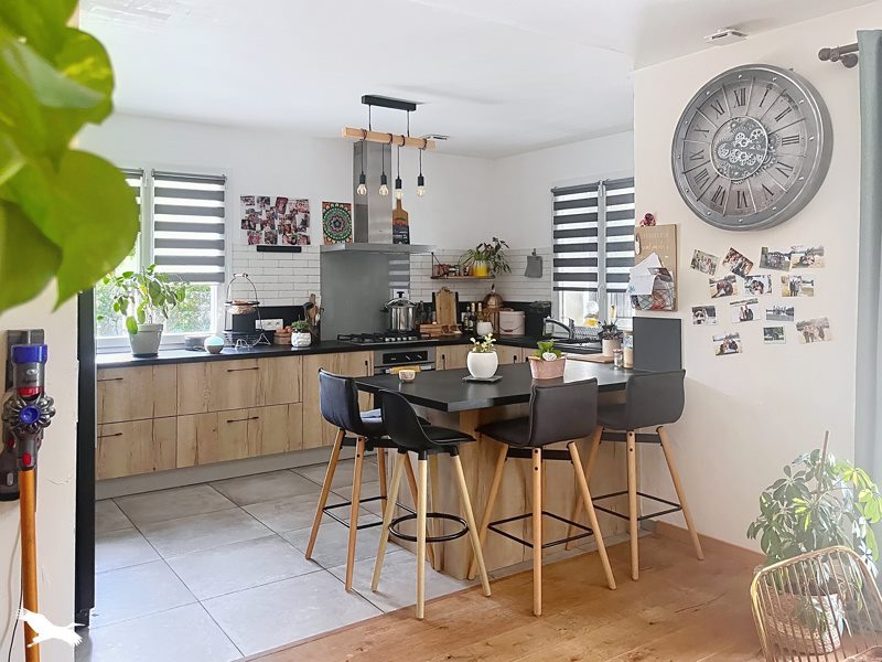Vente Maison ST PRIVAT - 7 pièces -156 m² - (19220)