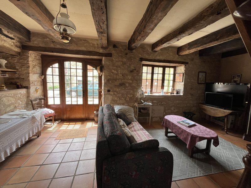 Vente Maison SAUZET - 4 pièces -82 m² - (46140)