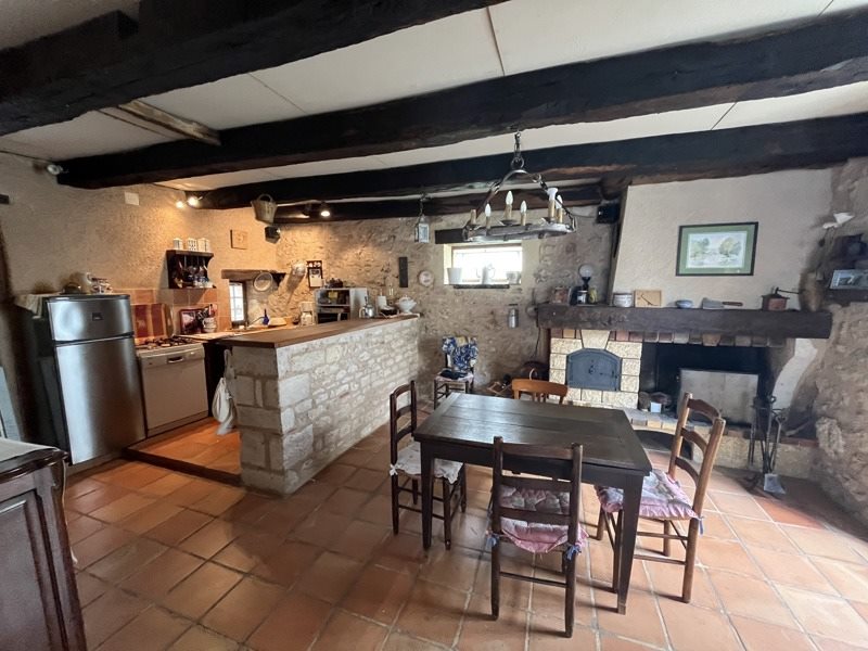 Vente Maison SAUZET - 4 pièces -82 m² - (46140)