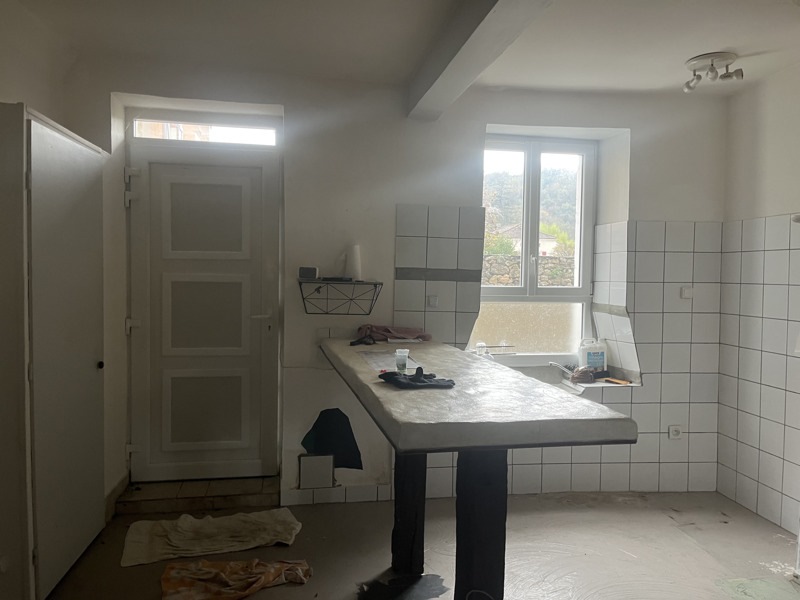 Vente Maison CASTELFRANC - 7 pièces -100 m² - (46140)