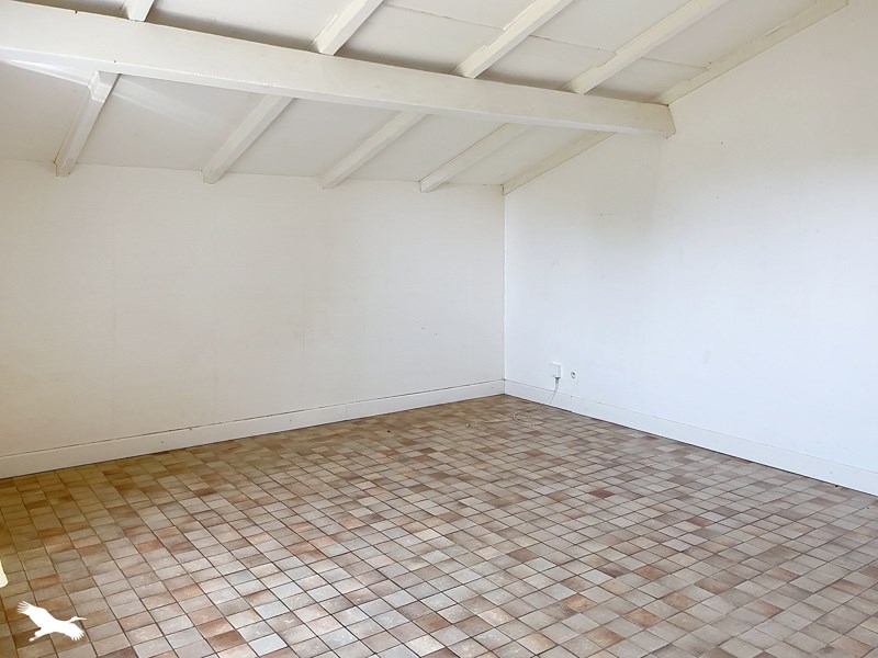 Vente Maison PUY L EVEQUE - 40 pièces -600 m² - (46700)