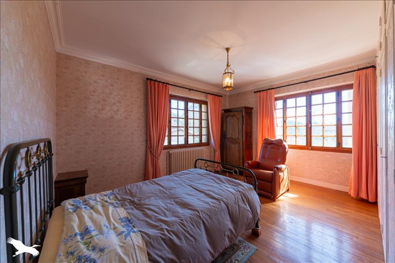 Vente Maison PRAYSSAC - 8 pièces -194 m² - (46220)